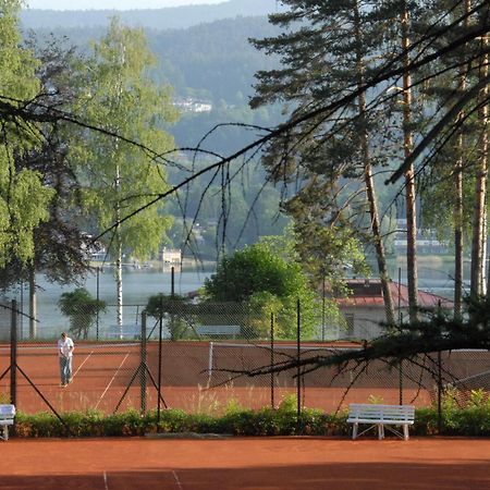 Tennis & Yacht Hotel Velden Velden am Woerthersee Exterior photo